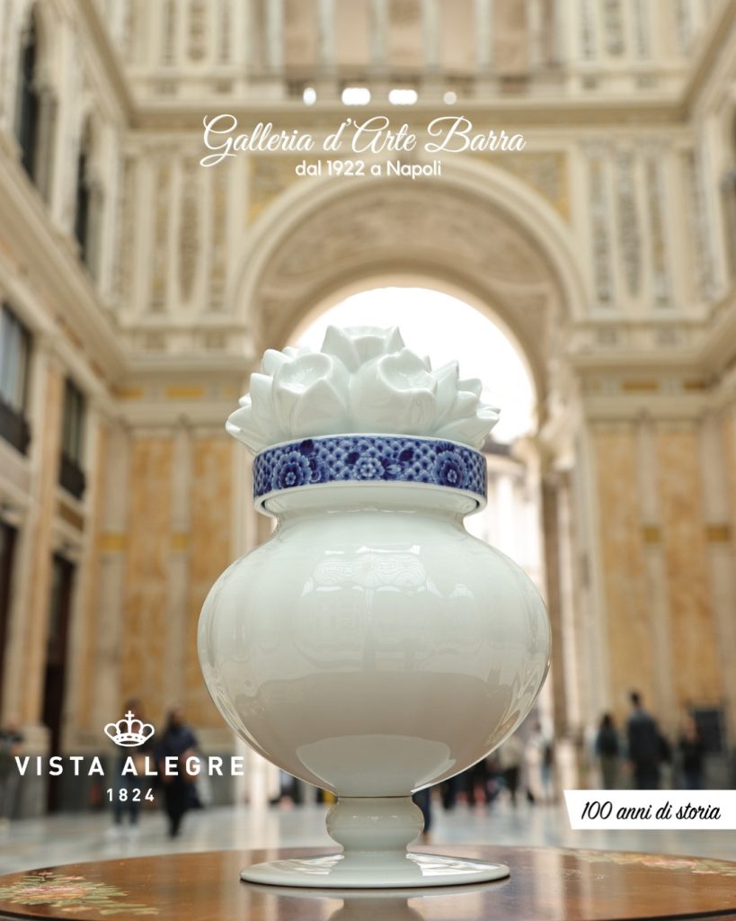 Porcellana Vista Allegre Vaso Potiche Blue Ming Flower